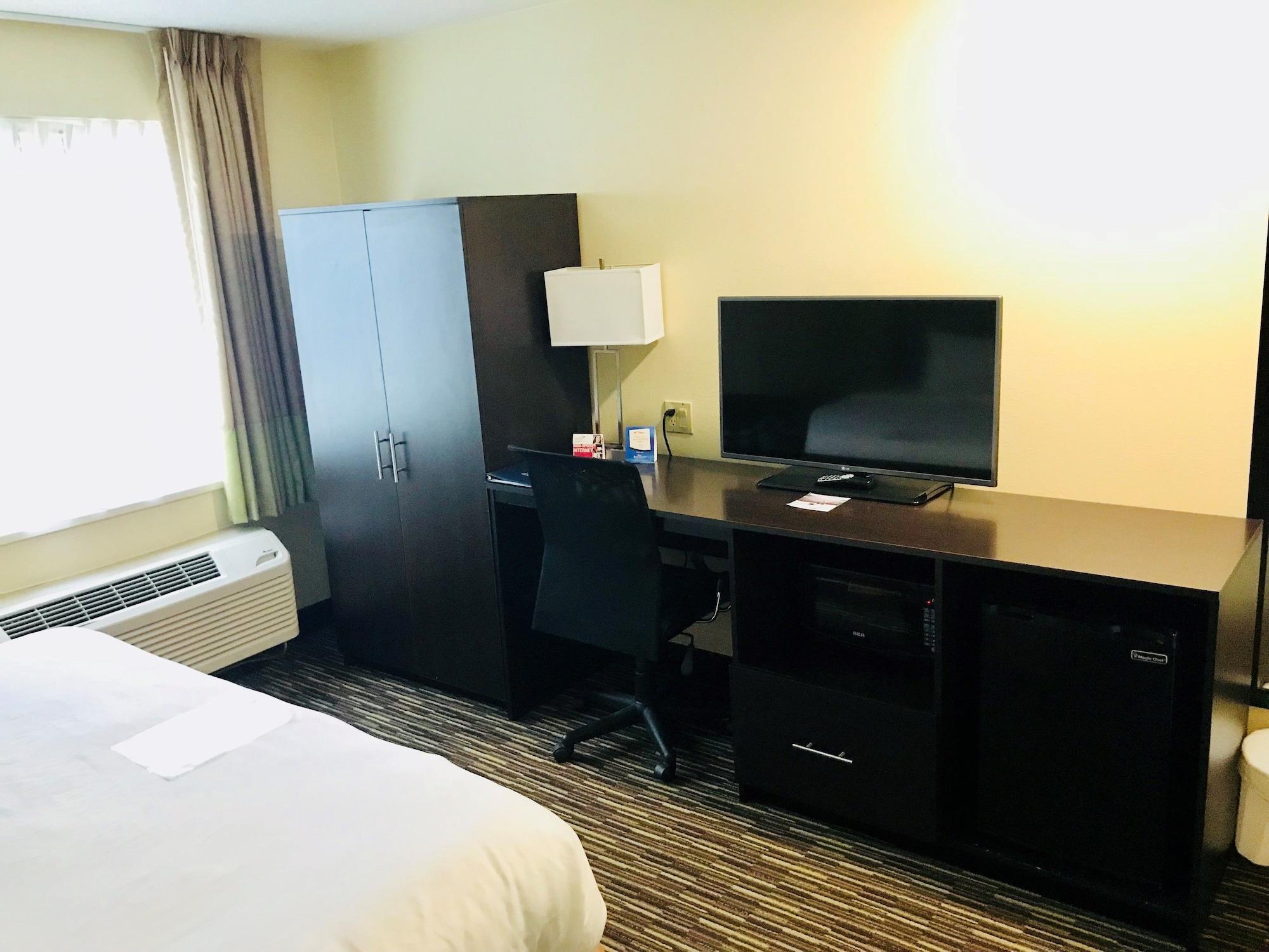 Baymont By Wyndham Newark At University Of Delaware Eksteriør billede