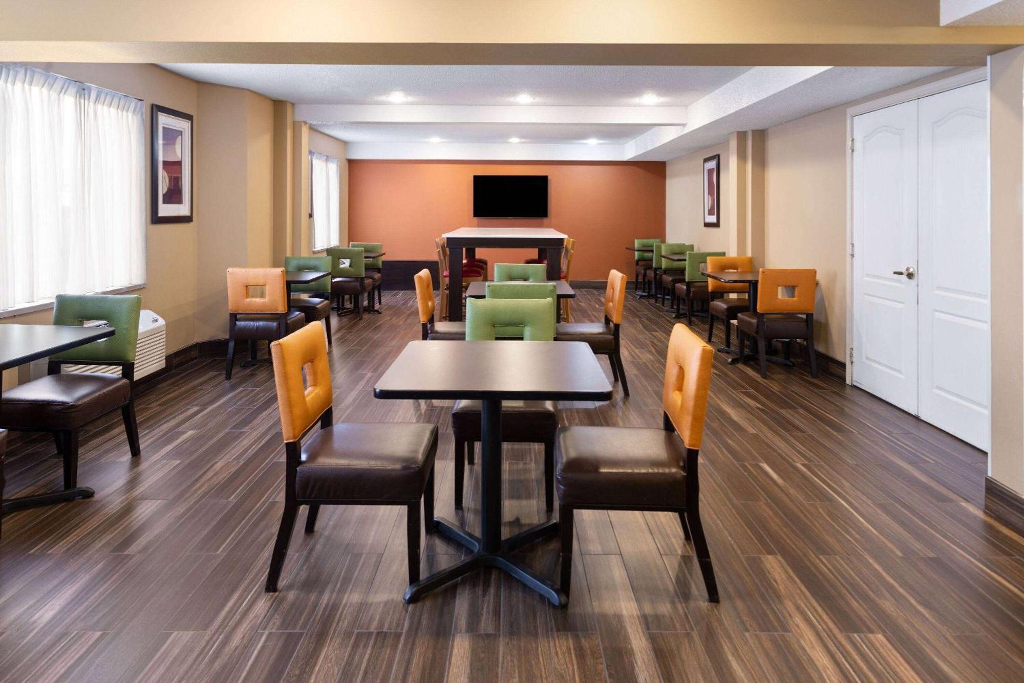 Baymont By Wyndham Newark At University Of Delaware Eksteriør billede